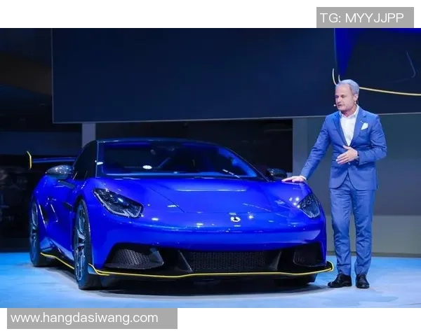 中国足球球星豪车炫酷盘点 从顶级跑车到豪华轿车一应俱全 中国足球球星豪车炫酷盘点 从顶级跑车到豪华轿车一应俱全