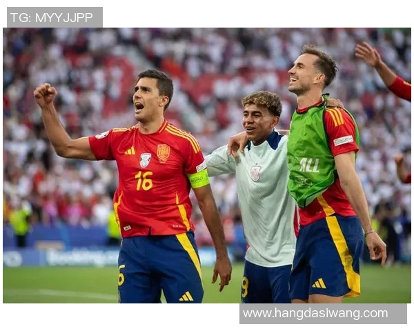 全球十大弧形进球大师排名解析 足球历史上最具艺术性的弧线射门球星 全球十大弧形进球大师排名解析 足球历史上最具艺术性的弧线射门球星