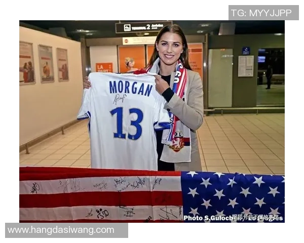 全球足球球星太太颜值大比拼 谁是最具魅力的女神榜首